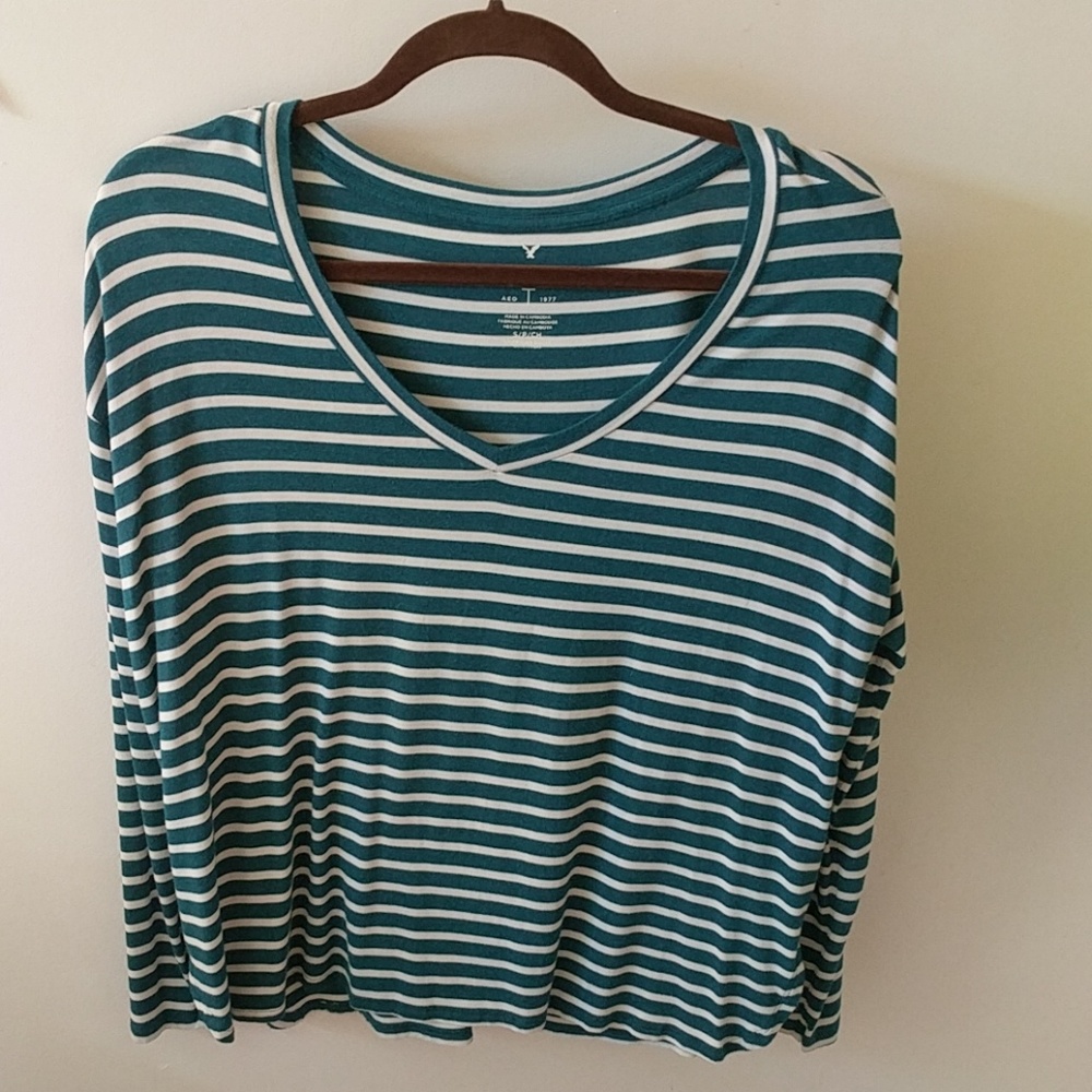 Striped American Eagle tshirt